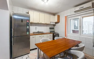 4 camere cu boiler, 13 Septembrie - Poză 15
