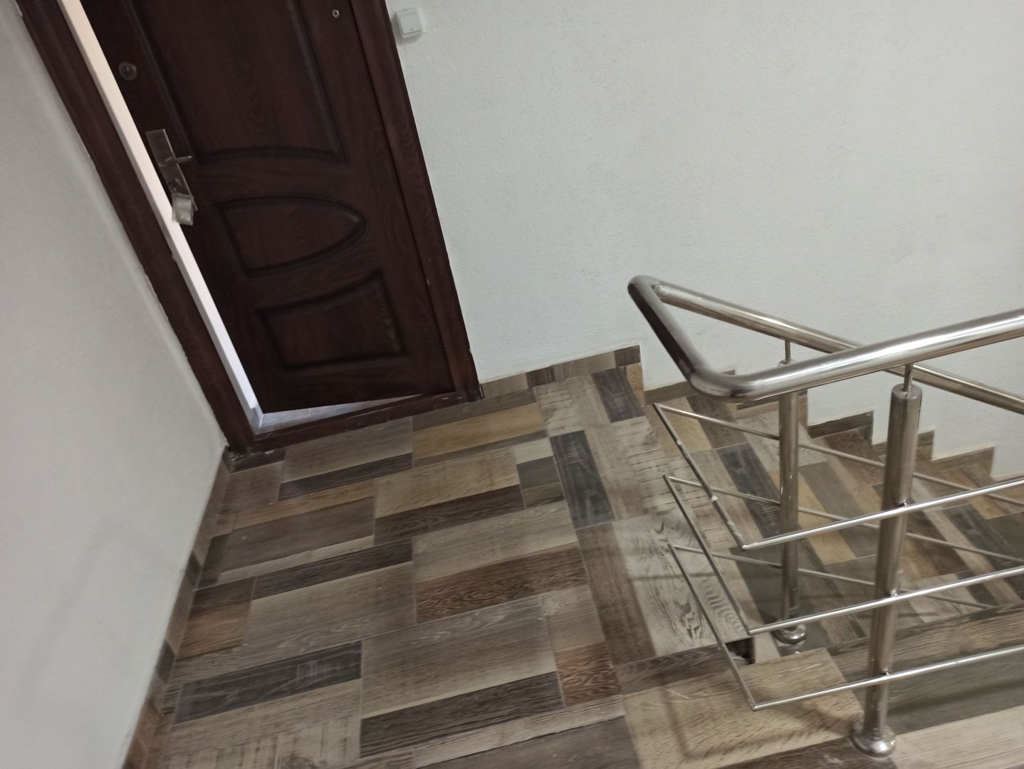 3cam.dec-2bai,2balcoane,mutare imediata,8min metrou Leonida - Poză 21