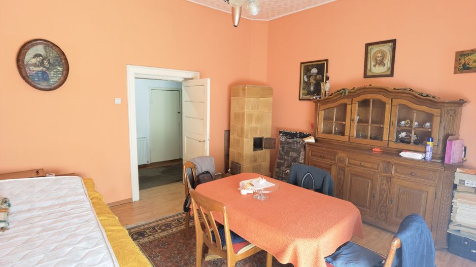 Casa vacanta,investitie  in Gurahont cu teren generos - Poză 4