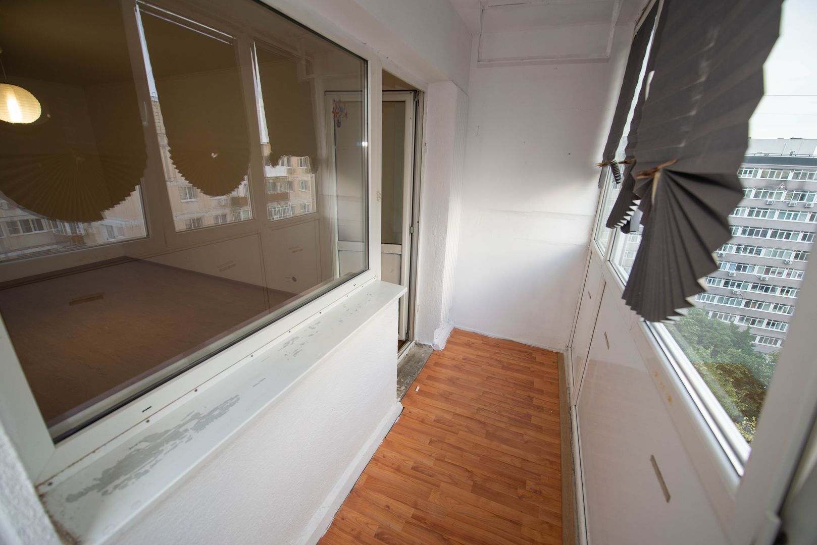 Apartament 3 camere decomandat Drumul Taberei Metroul Ialomitei 10 min - Poză 19