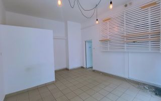 Spațiu Comercial 22 mp | Centrul Vechi | Vitrină stradală - Poză 1