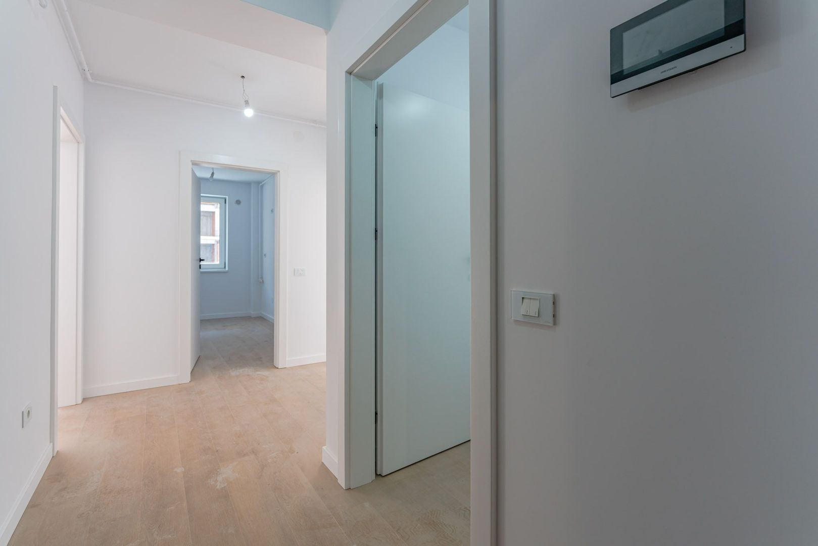 Apartament Decomandat | 53 mp utili + 10 mp balcon | Sala Polivalentă - Poză 10