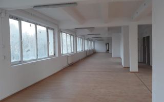 Incepe afacarea ta prospera in unul din aceste Spatii comerciale, Tractorul - Poză 4