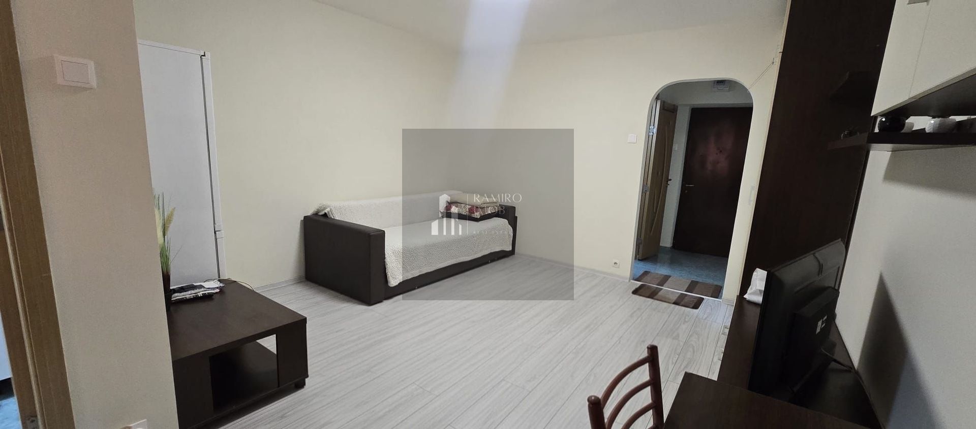 Garsoniera 31 mp /Titan - Poză 2