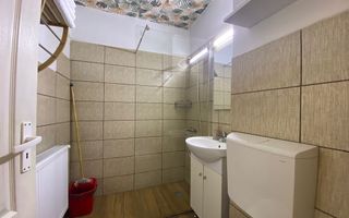 Garsoniera finisata modern, la etaj intermediar, cu priveliste panoramica - Poză 5