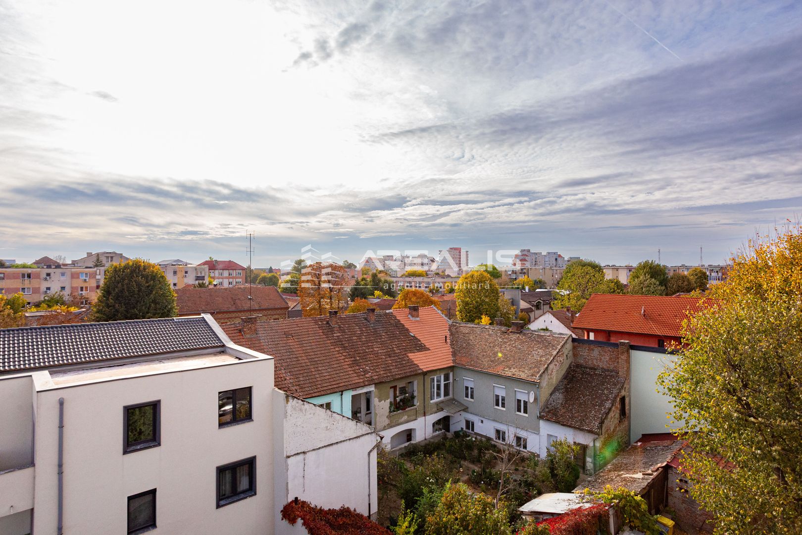 Apartament elegant de 4 camere - Zona Andrei Mureșan - Poză 20