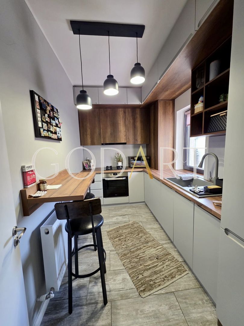 Vila individuala | 2 locuri de parcare | Curte | Mobilata | Utilata - Poză 3