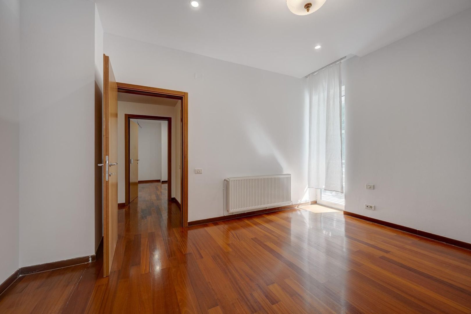 4 camere | Dante Alghieri | Primaverii | Lacul Bordei - Poză 7