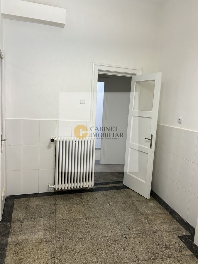 Bd Mihail Kogalniceanu - Facultatea de Drept | 3 camere  | Parter - Poză 8