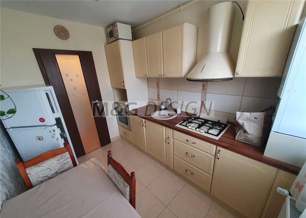Vand apartament 2 camere bloc nou Iris,et 8,terasa 20mp - Poză 2
