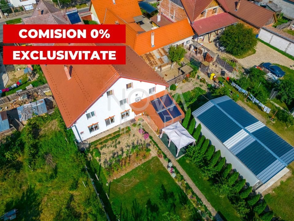 Casa + Pensiune deosebita - Orlat, Sibiu - Poză 1
