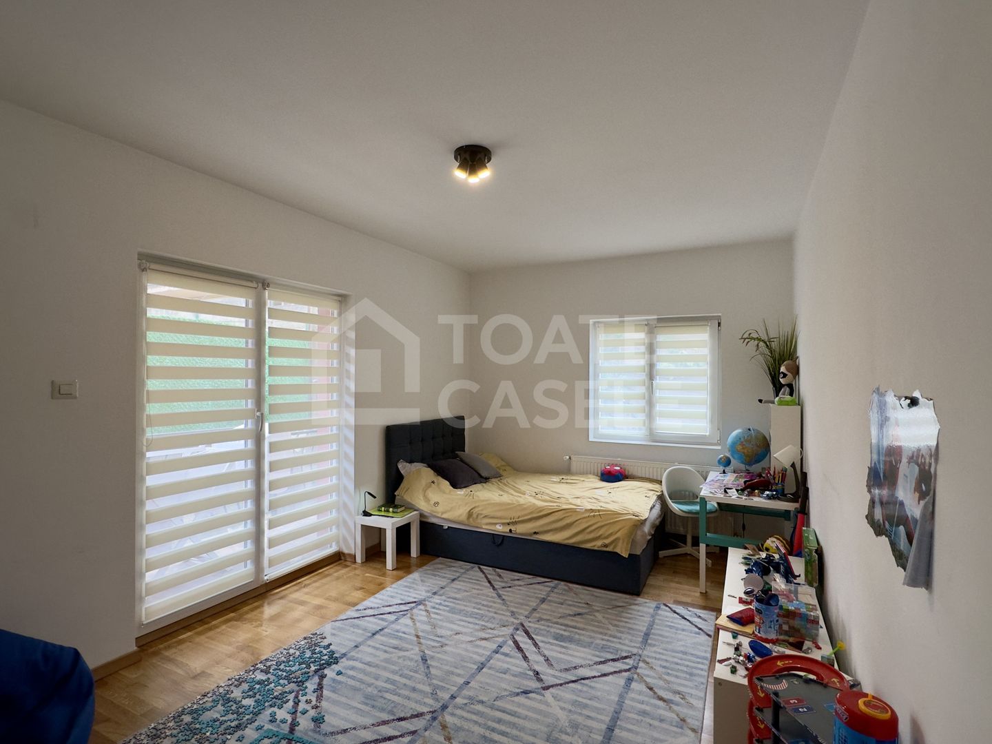 Apartament cu 3 camere, decomandat, 85 mp, zona Alverna - Poză 4