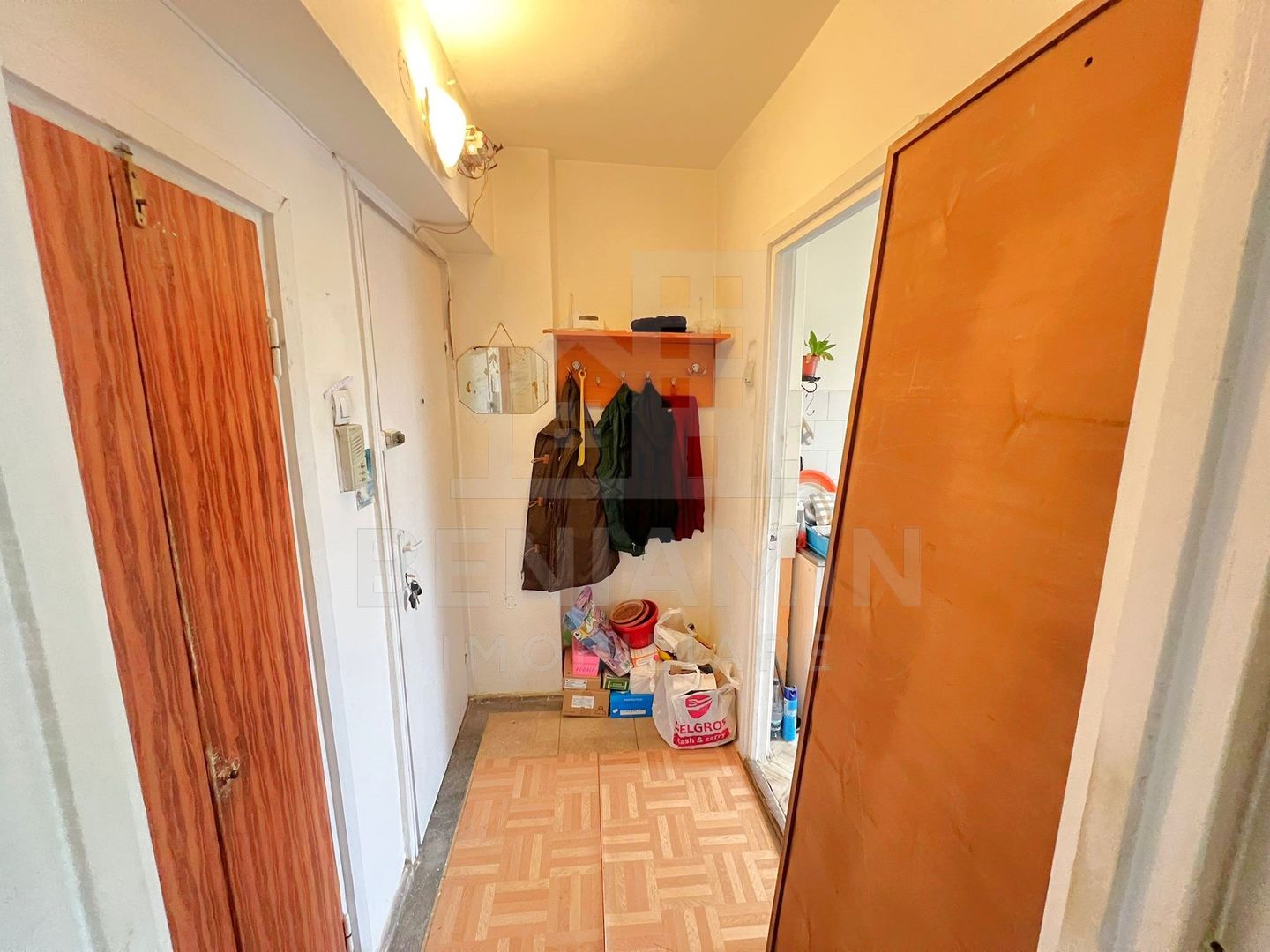 Apartament-2 Camere-48mp-CT- Etajul 2-Izolat-Bulevardul Saturn-Brasov - Poză 7