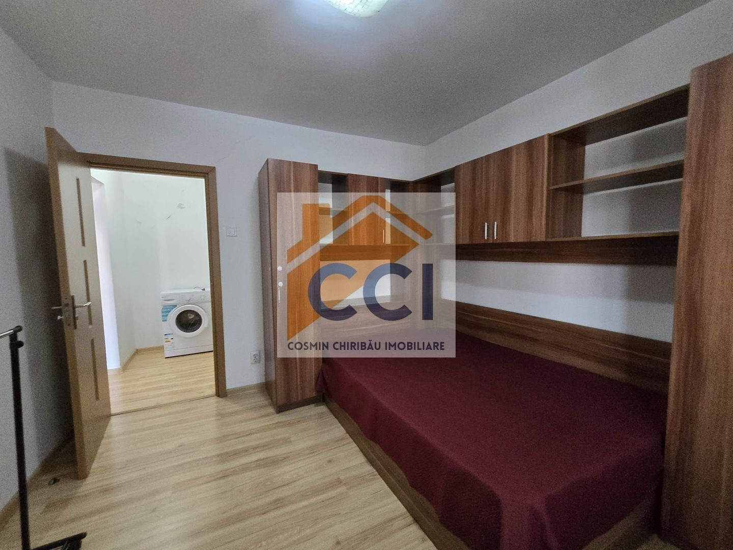DE VÂNZARE - Apartament cu 2 camere în Bacău - Etaj 1 - Poză 11