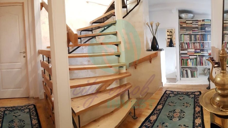 Casa - ideal investitie Piata Unirii - Mantuleasa - Poză 5