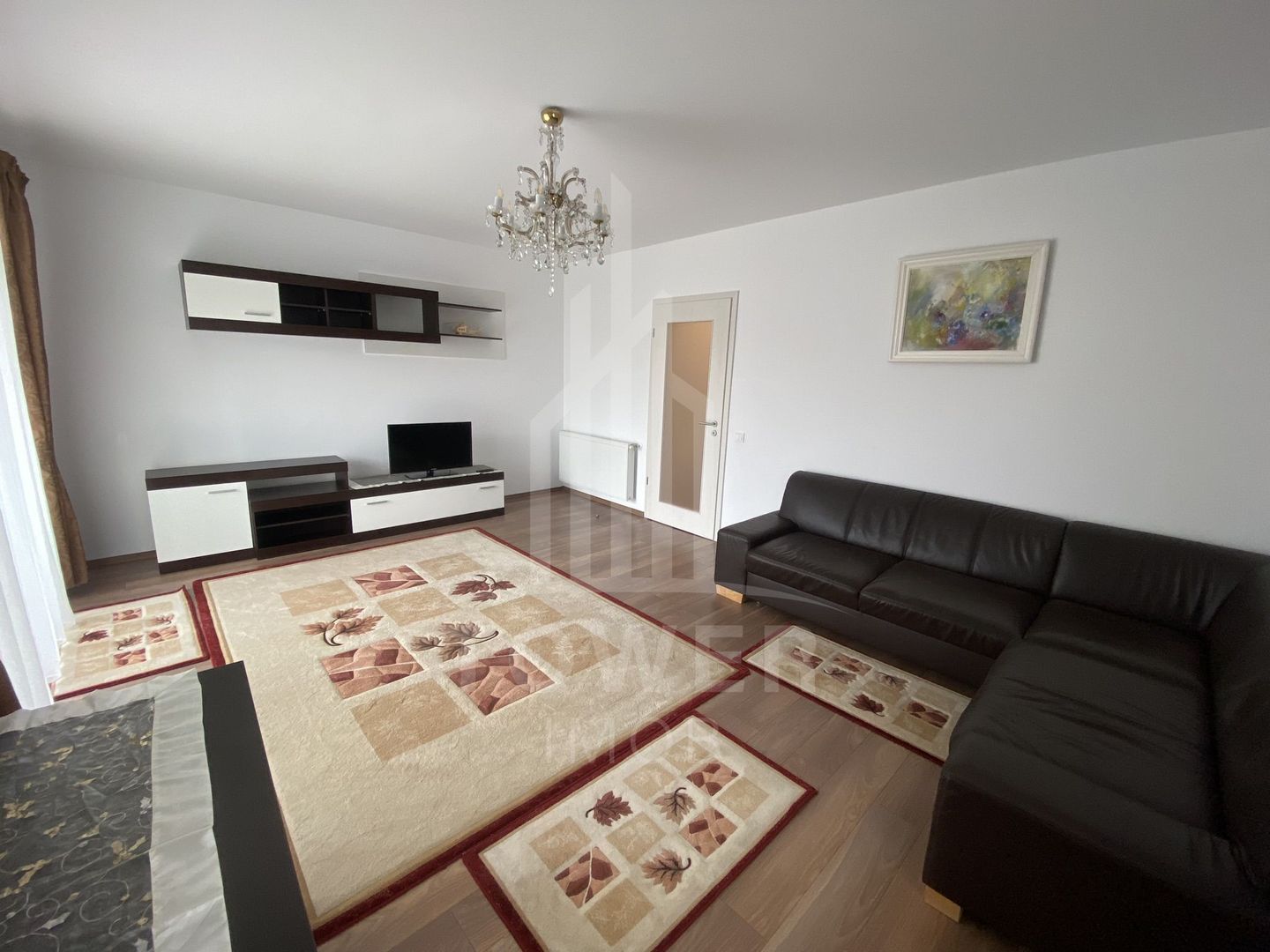 Apartament spațios de 2 camere la vilă – Confort și intimitate lângă Sub Arini - Poză 6