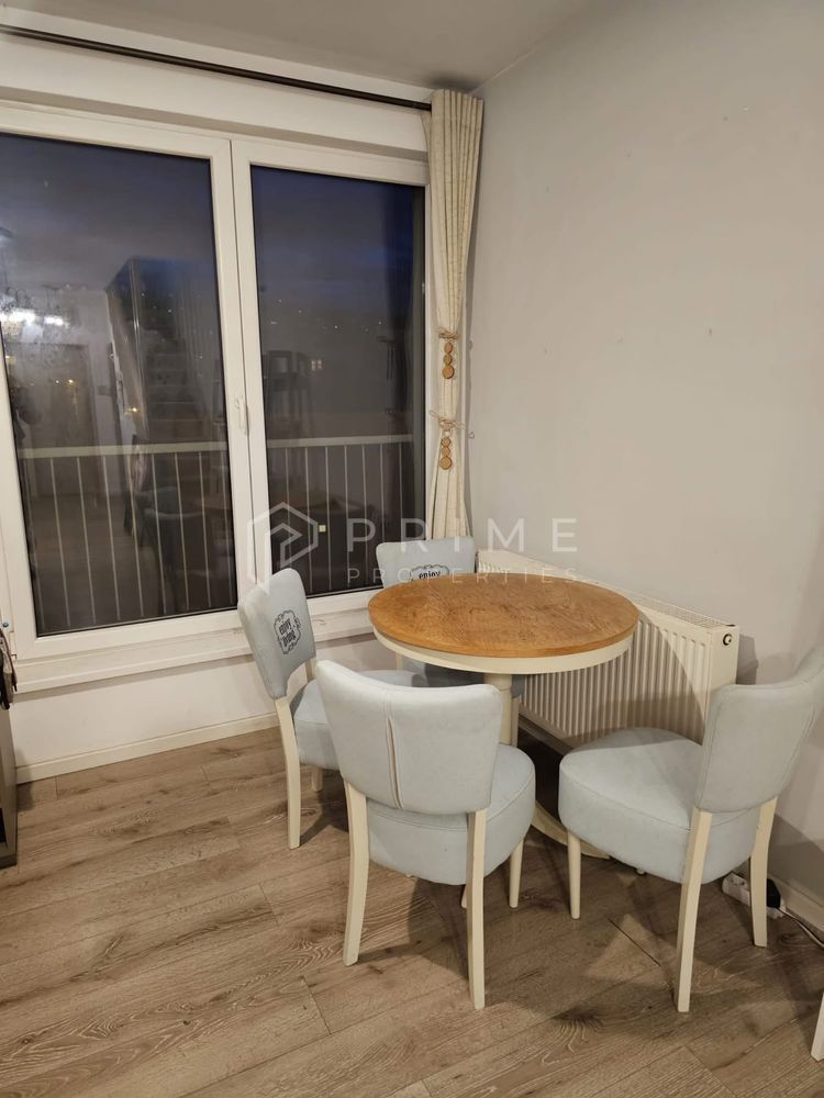 Apartament cu mansardă, 2 camere de închiriat – zona 7 Noiembrie - Poză 4