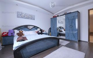 DOBROESTI - Str. Doinei, vila P+E+M, 6 camere, 3 bai cu fininsaje LUX - Poză 9