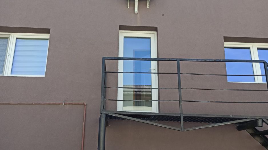 COMPLEX CU CASA DE LOCUIT  ZONA SANGEORGIU - Poză 2