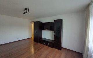 De vanzare apartament cu 3 camere, decomandat, etajul 2 - Poză 1