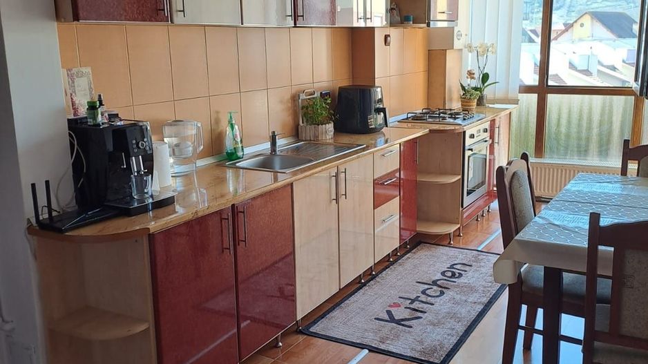 Vand apartament cu 2 camere - Poză 2