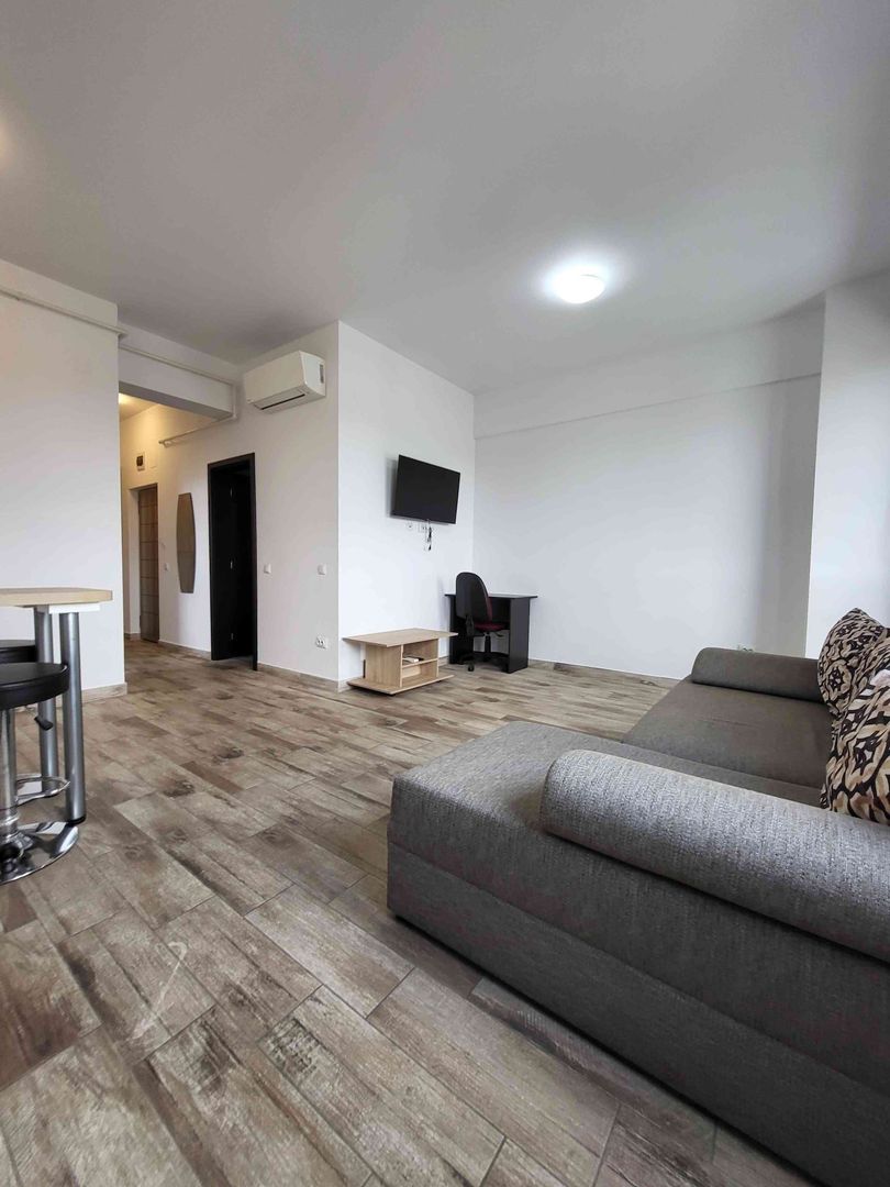 2 camere open space, 43mp-Centru Civic/Podu Ros/Palas - Poză 5