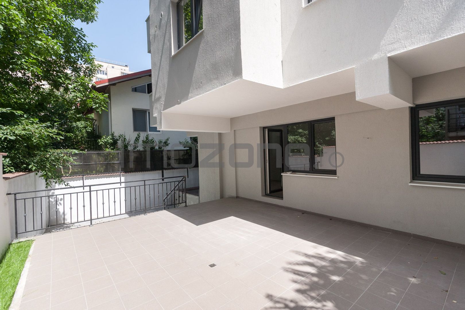 InTown Residence - Azurului 7 - Poză 2