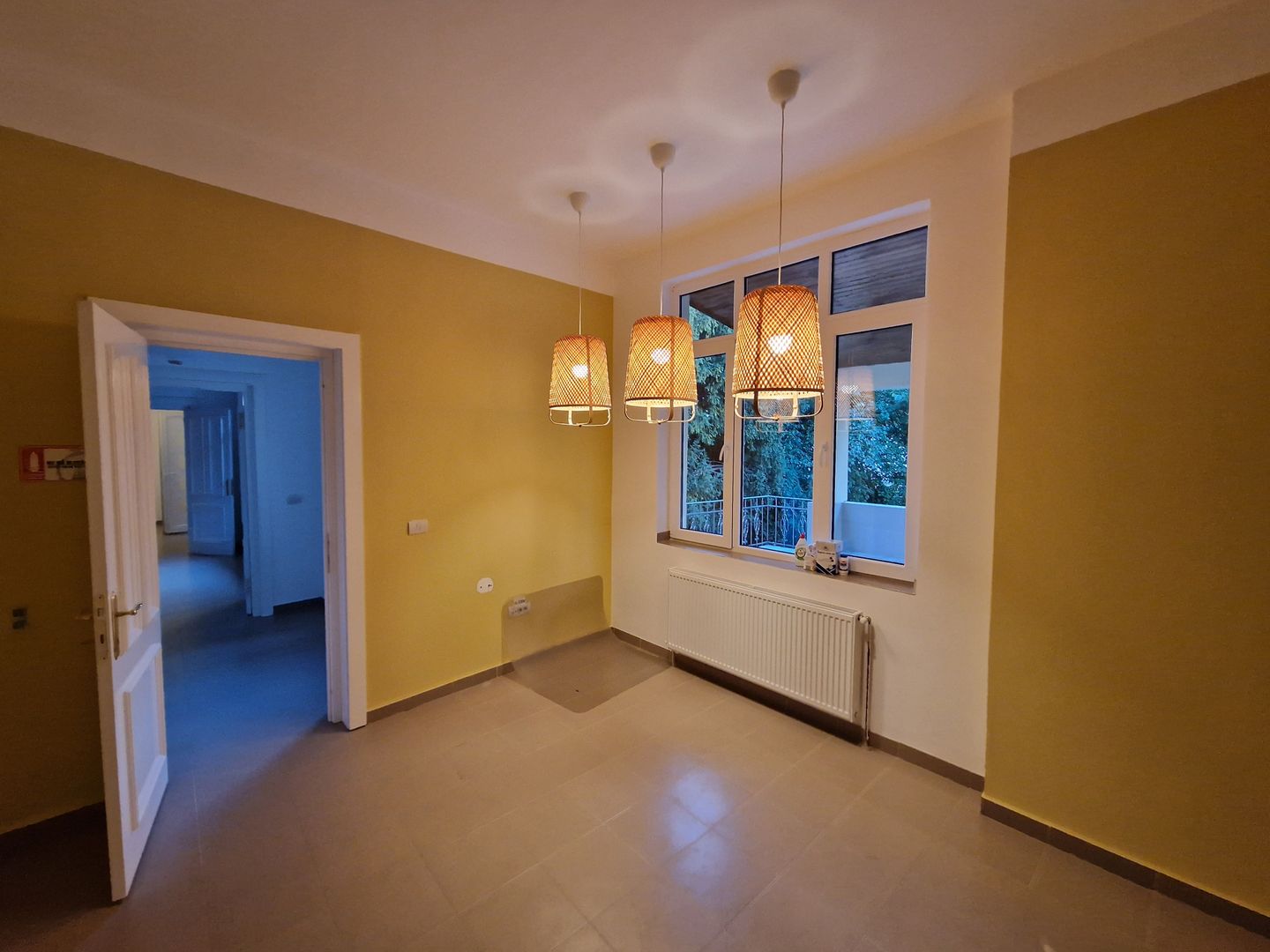 Imobil D+P+1E - 14 camere - Poză 11