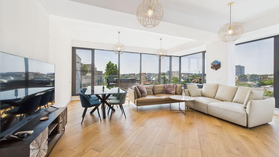 Apartament cu vedere panoramică și terasă, zona Cișmigiu - Poză 1