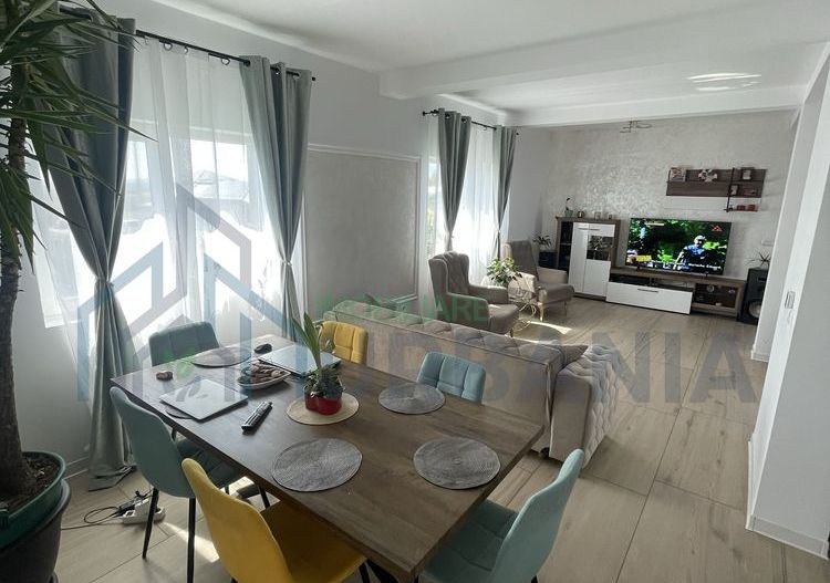 Casa individuală modernă, Miroslava, P+1, 120 mp utili, 500 mp teren, complet mobilată și utilată - Poză 2