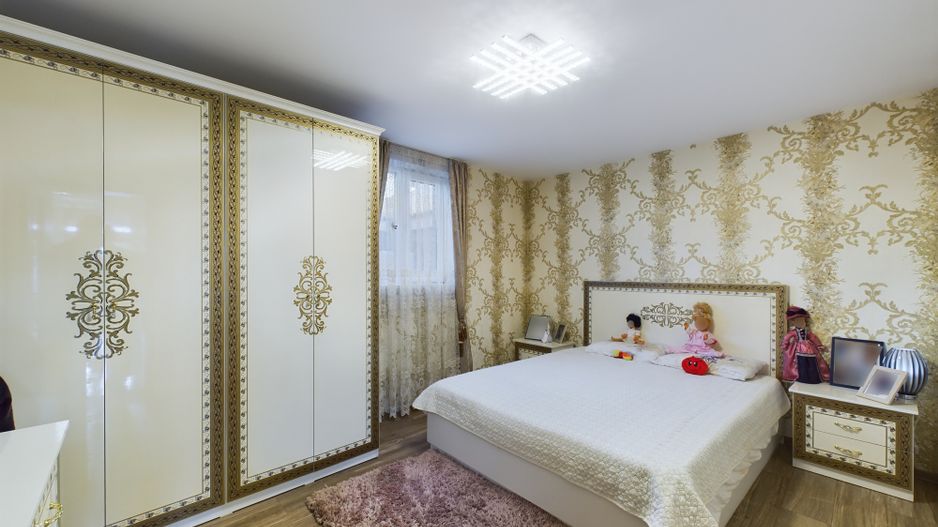 Casă / Vilă 5 camere + Mansarda Foarte Spatioasa - Poză 8
