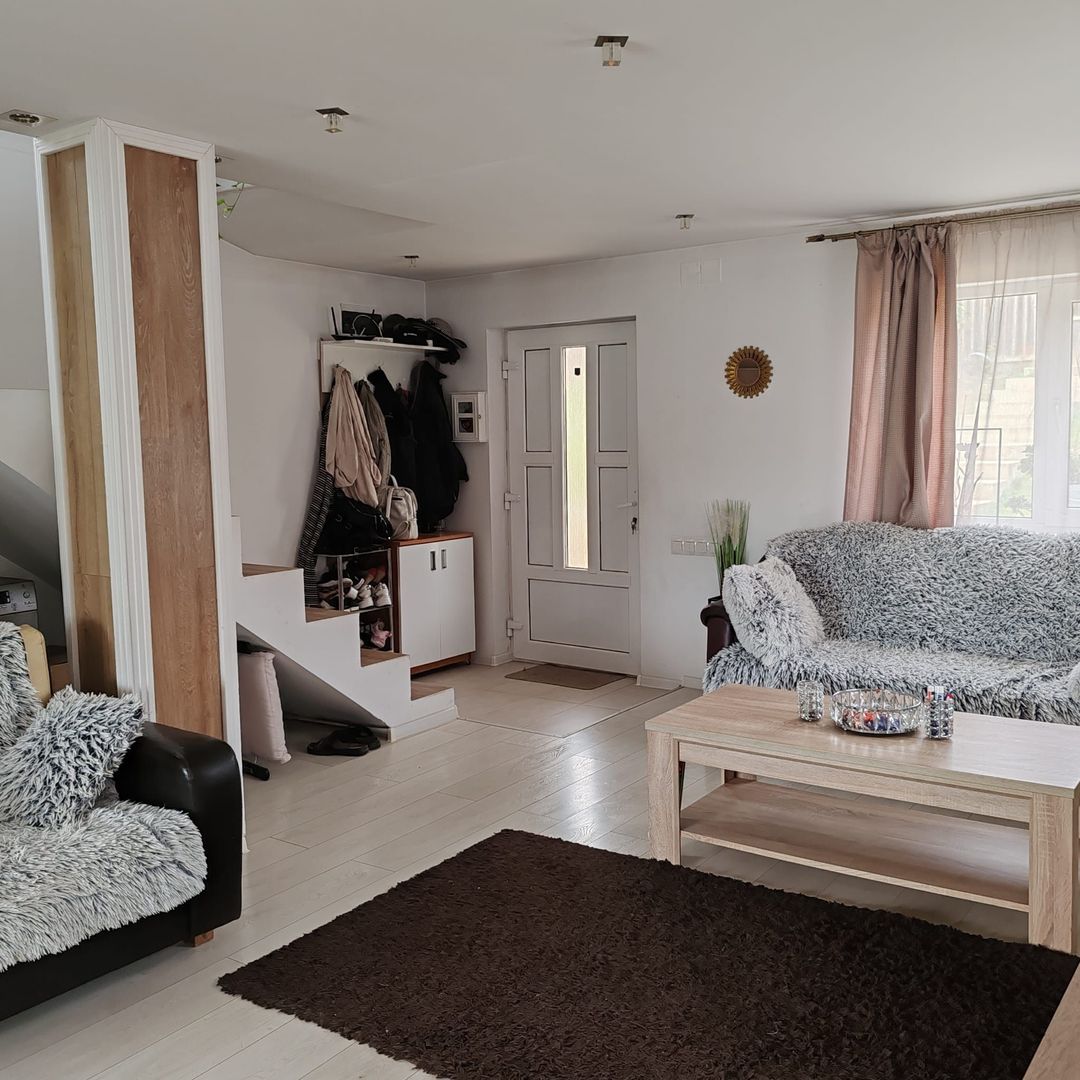 De vanzare! Casa in Campenesti, langa lac - Poză 7