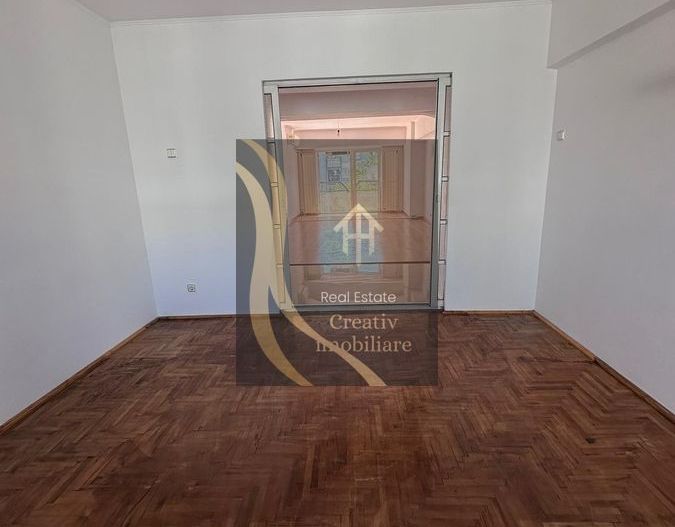 Apartament 4 camere Decebal - Poză 5