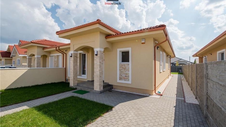 Duplex parter-finisat modern-comision 0 - Poză 9