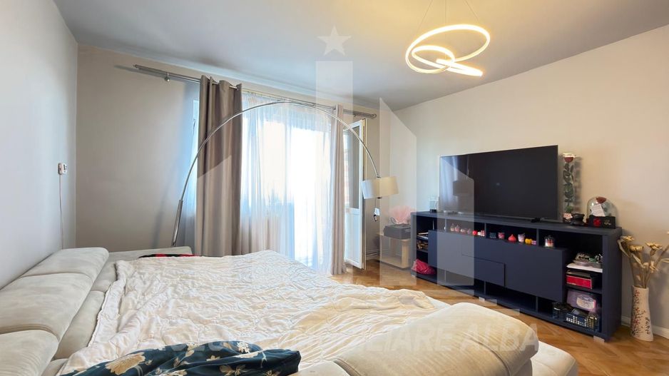 Apartament 2 camere | 50 mp | Renovat | Etaj 3/4 | Cetate - Mercur - Poză 2