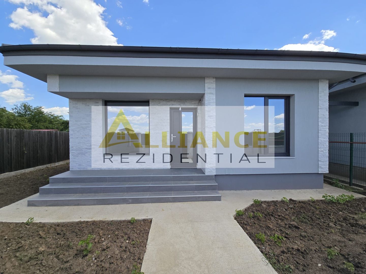 Casa 3 Camere | Aproape de bulevard si statia STV - Poză 2