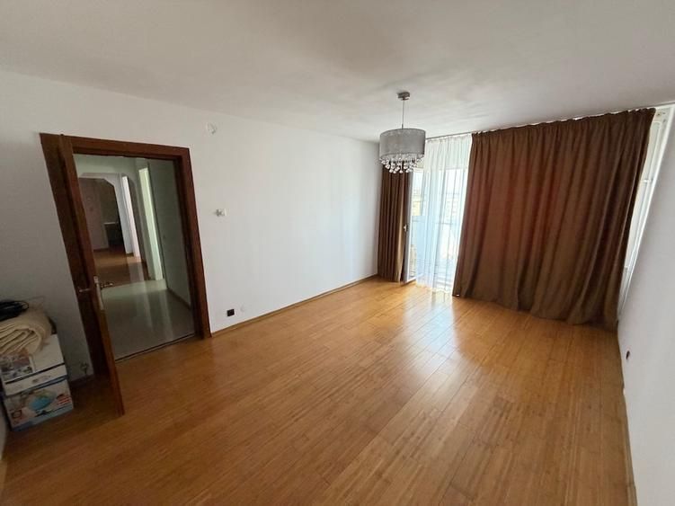 Vanzare Apartament 3 camere, 70 mp, etaj 10/11,  parcare ADP – Sebastian - Poză 11