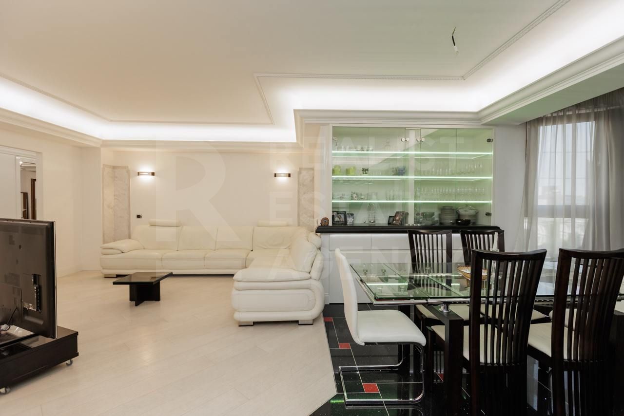 Chirie, apartament, 4 camere, bul. Ștefan cel Mare, Centru - Poză 8