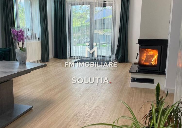 Casă/pensiune spațioasă în Berchez, Maramureș! - Poză 3