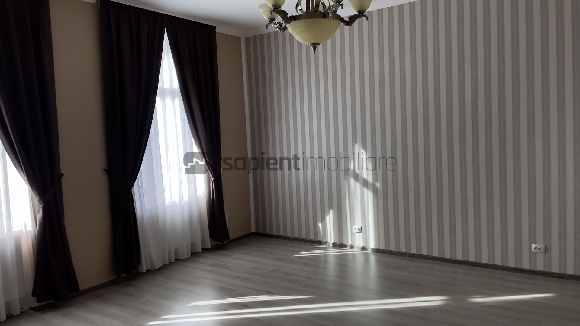 Ultracentral Apartament 3 Camere 100 Mp Utili Traian Mosoiu - Poză 4