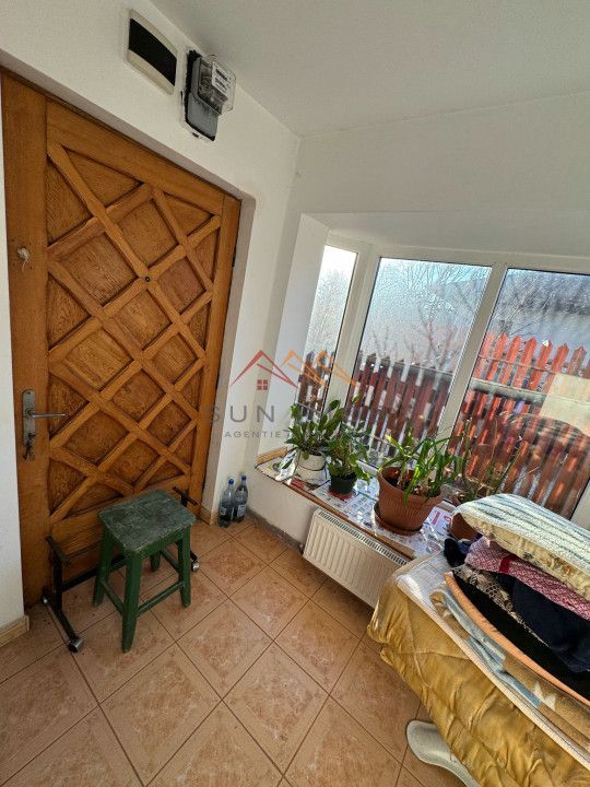 Casa 3 camere, garaj, teren 289 m2, central, stare buna, Campina, PH - Poză 13