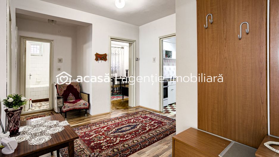 Proprietate vândută Apartament ultracentral cu 4 camere, pe Horia - Poză 4