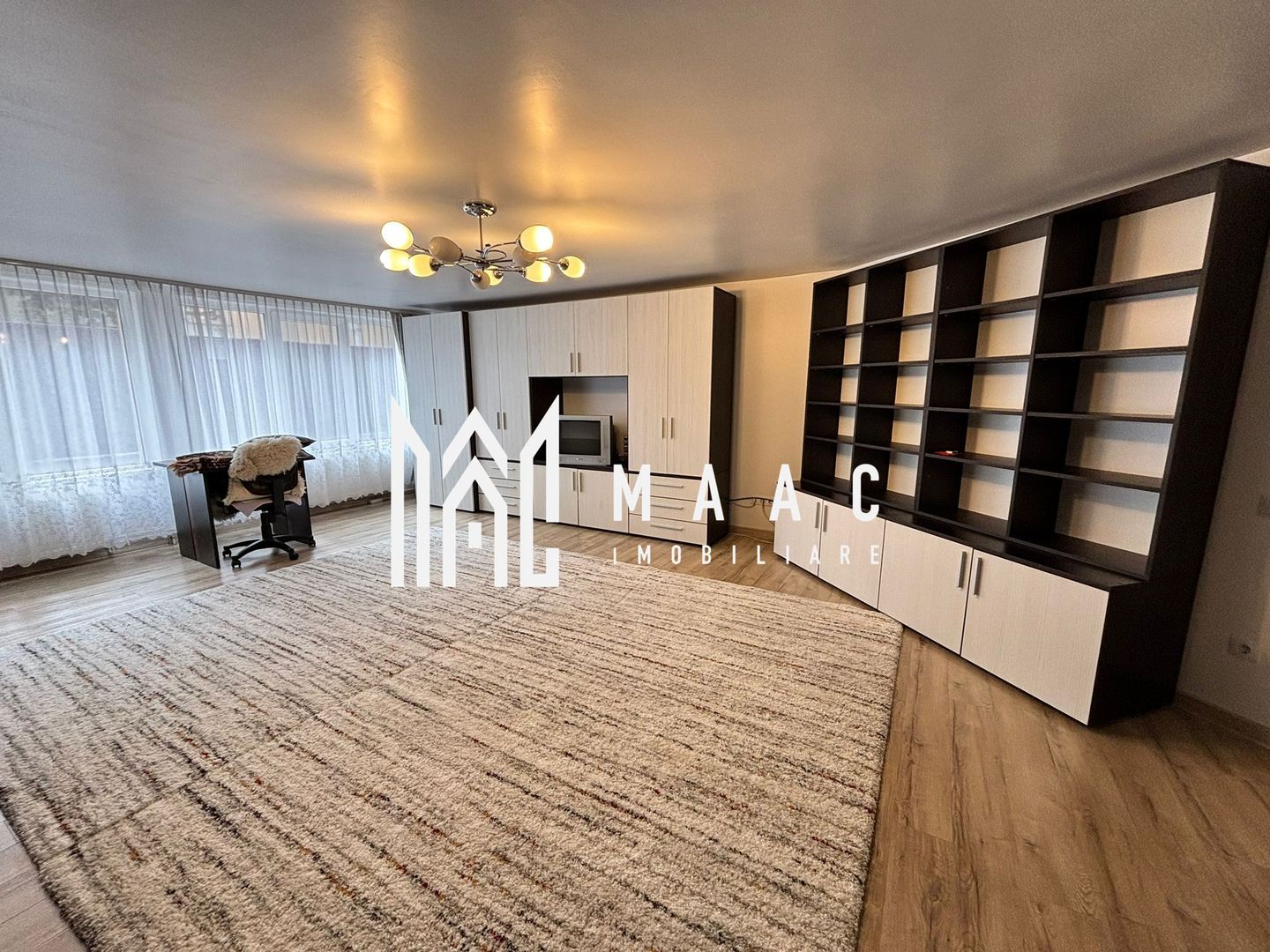 Apartament 4 camere decomandat | Terezian, Sibiu | 180 mp, curte 400 mp - Poză 4