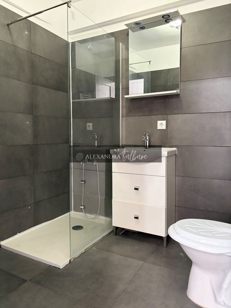 Apartament la cheie | 2 camere | terasa | parcare | Lombului - Poză 5