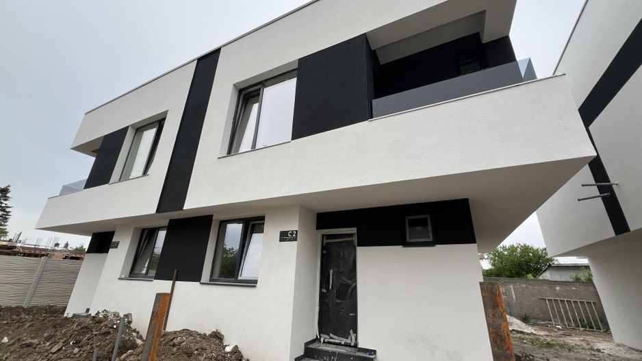 Casa tip duplex langa drumul principal Ion Luca Caragiale, Chiajna - Poză 1