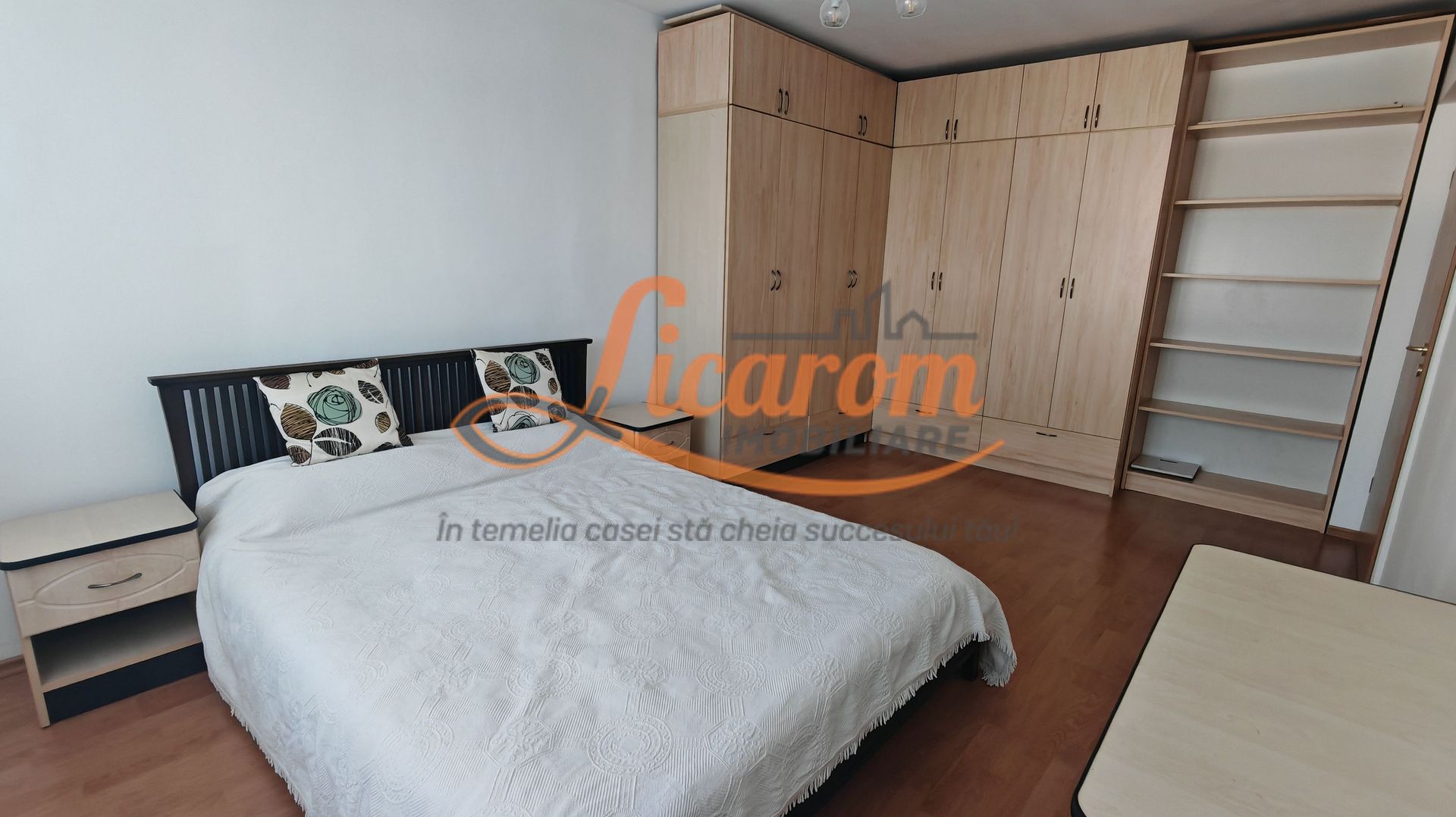 2 camere decomandat,BD Garii,etaj intermediar,pret pornire 103000 E - Poză 16