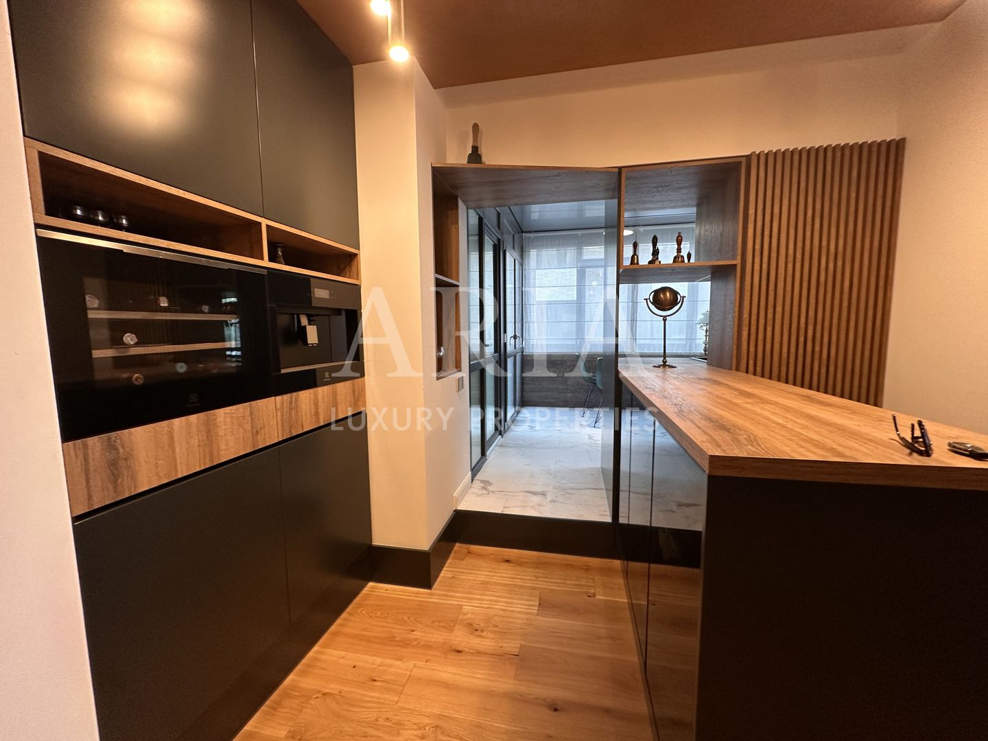 BELAIR LAKE - Penthouse duplex - LAKEFRONT - - Poză 8