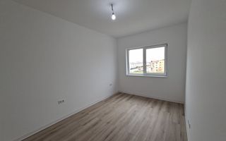 Apartament 3 camere 2 bai terasa curte si 2 locuri de parcare Selimbar - Poză 14
