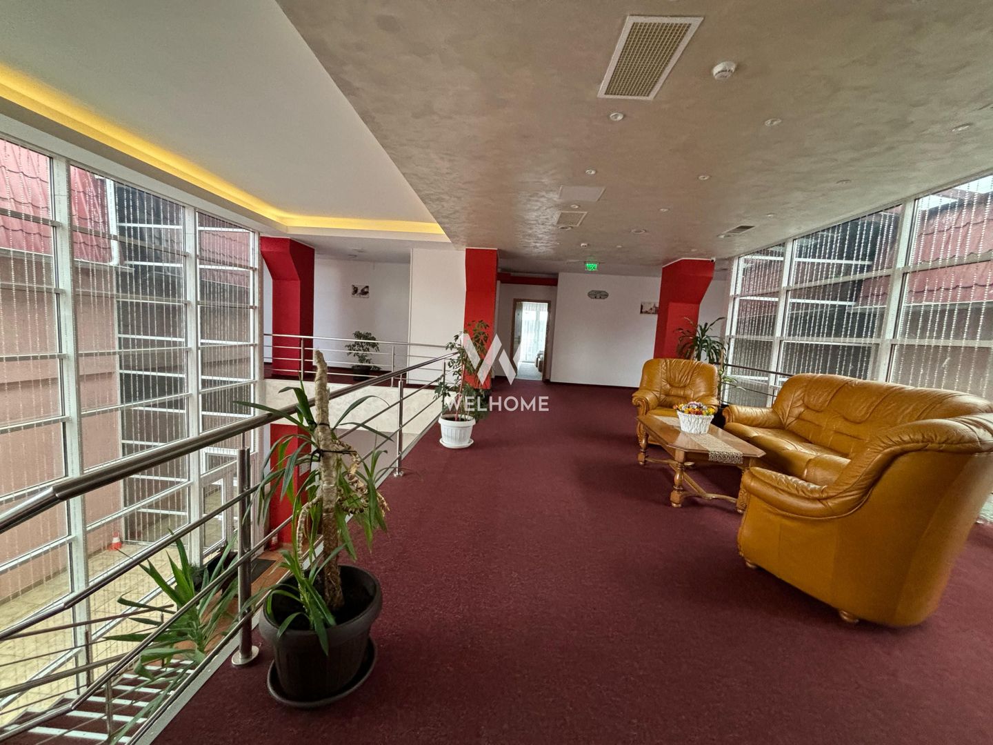 Investitia ideala , hotel, restaurant si spatii de inchiriat - Poză 17