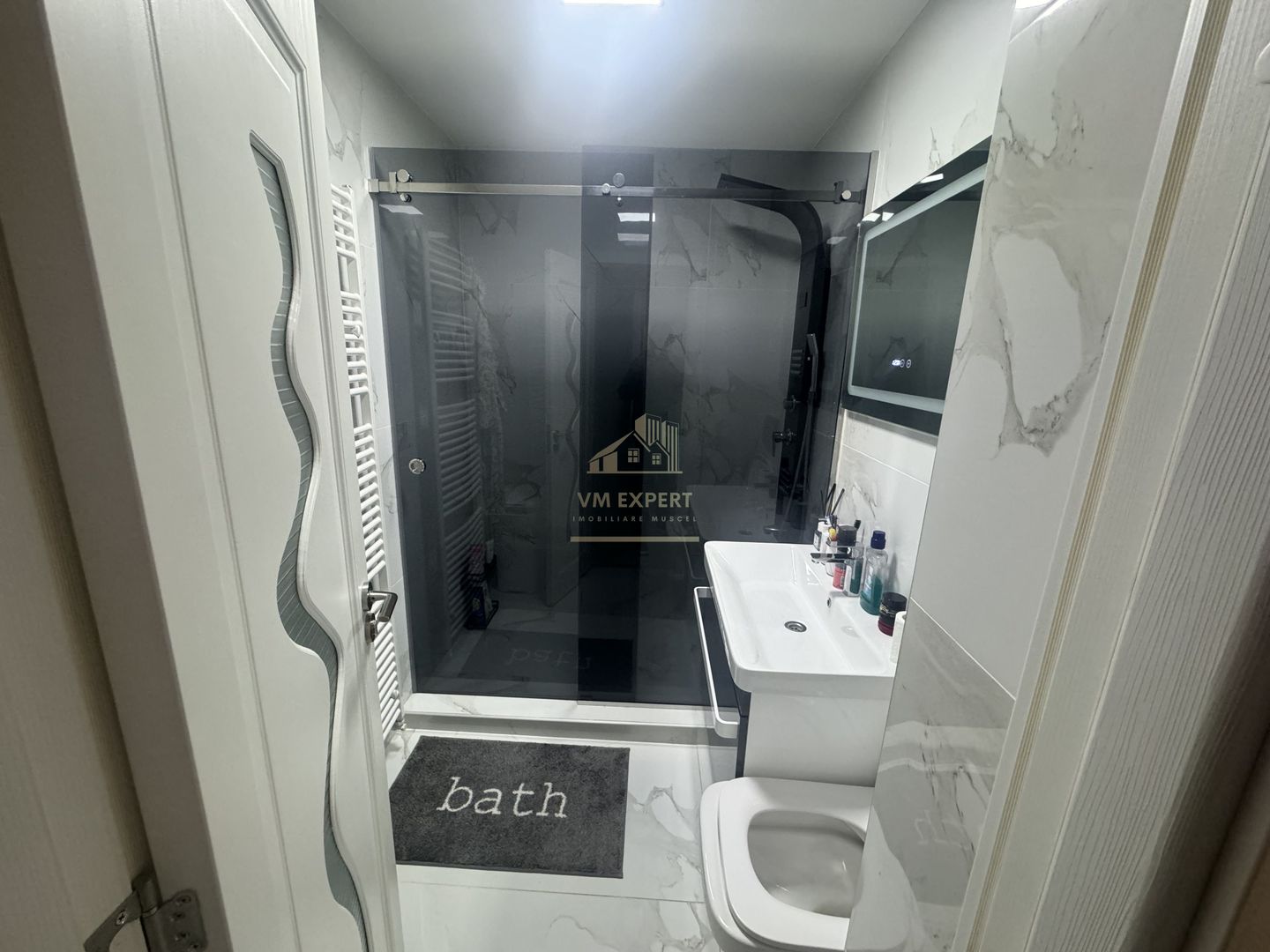APARTAMENT CU 3 CAMERE, ETAJ 4, GRUI, CAMPULUNG - Poză 13